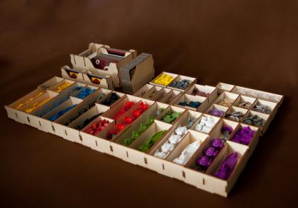 Insert pasujący do gry Scythe